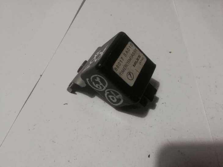 Subaru Timer Relay Control Przekaźnik Sterownik Moduł Niles 88017sa010