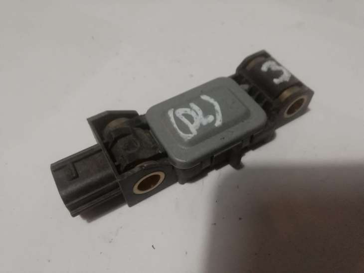 Nissan Primera Almera Micra Czujnik Uderzeniowy 0285003019