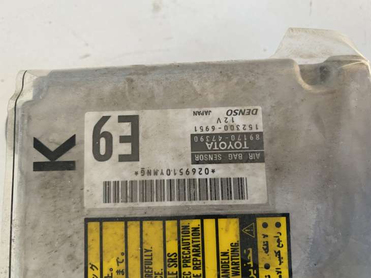 Toyota Prius II Sensor Moduł Airbag 89170-47390 - obrazek 2