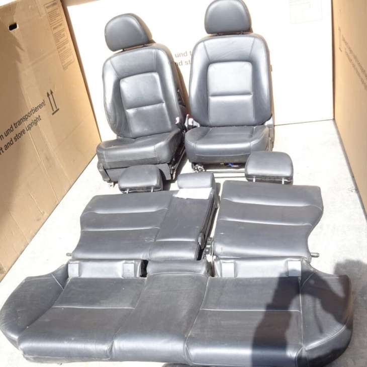 Subaru Outback III 2009r Fotele Skóra Trim Code D20