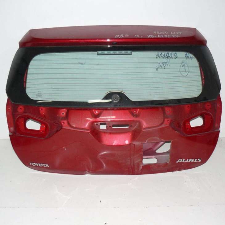 Toyota Auris 2014r 5d Szyba Tył Tylna Klapa