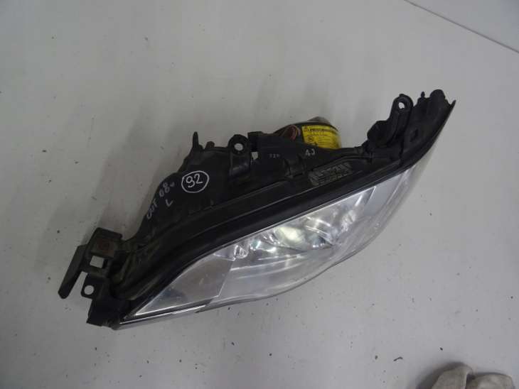 Subaru Legacy Outback Lampa Prawa Xenon 84965ae020 - obrazek 2