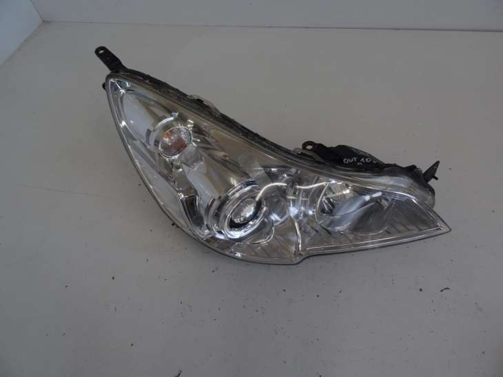 Subaru Outback Legacy Lampa Prawa Xenon 84965ag000 Nr.81