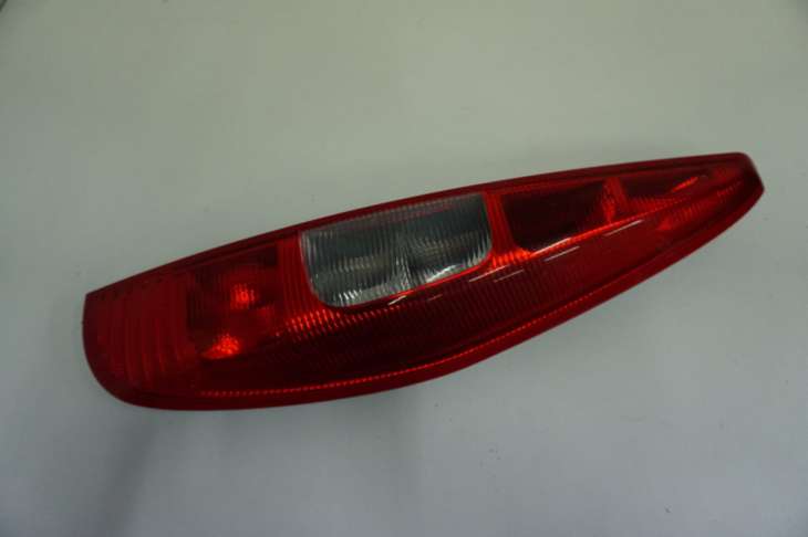 Mitsubishi Colt VI Cz Lampa Prawa Tylna Mr957376 Nr.52