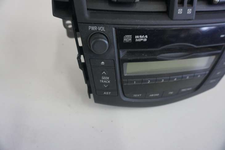 TOYOTA RAV-4 III RADIOODTWARZACZ 86120-42280 - obrazek 3