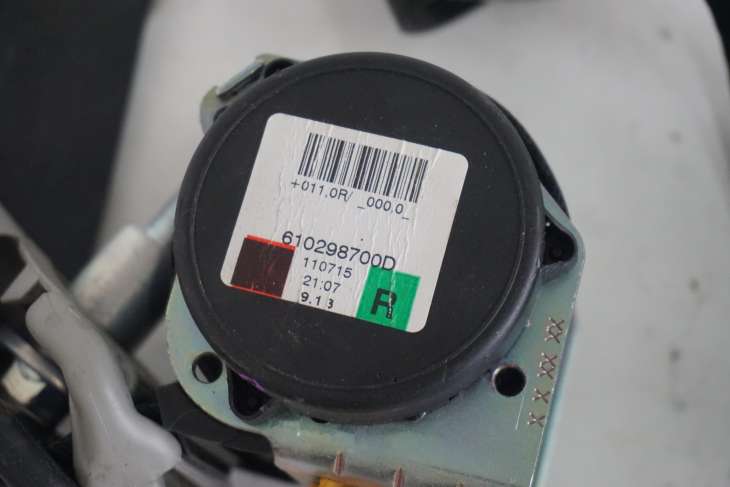 TOYOTA VERSO 2009-2013R TYLNE PASY PRAWY LEWY TRZECI RZĄD 73570-0F020 , 73560-0F020 - obrazek 6