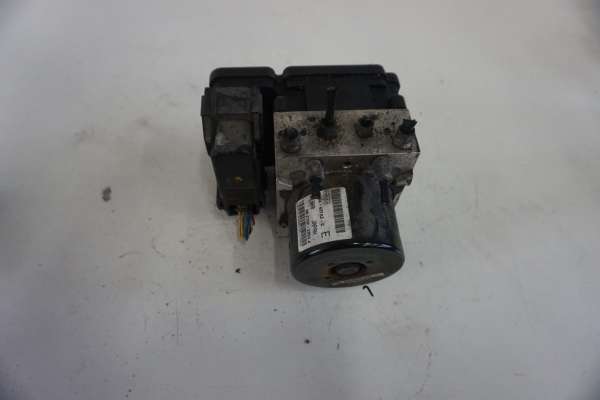 MAZDA 3 BL II POMPA HAMULCOWA STEROWNIK ABS BFD1-437AZ-C 06.2102-2003.4 nr.35 - obrazek 2
