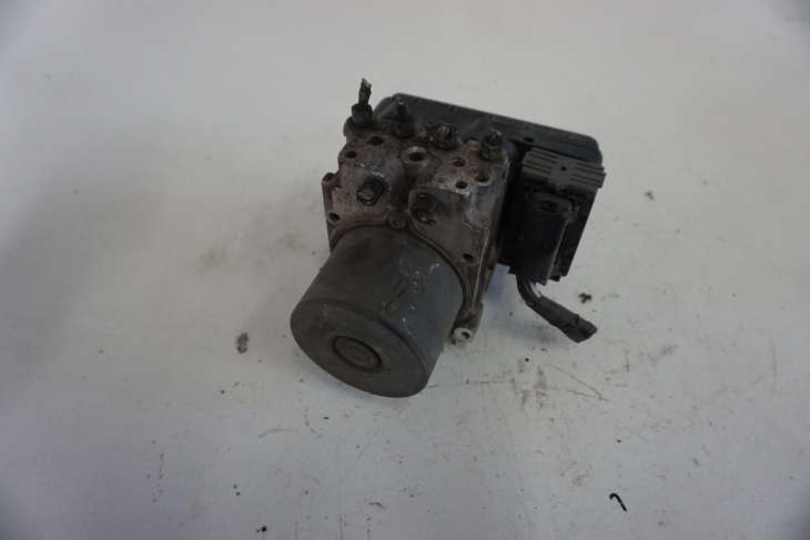 Toyota RAV-4 POMPA HAMULCOWA ABS 44540-42200