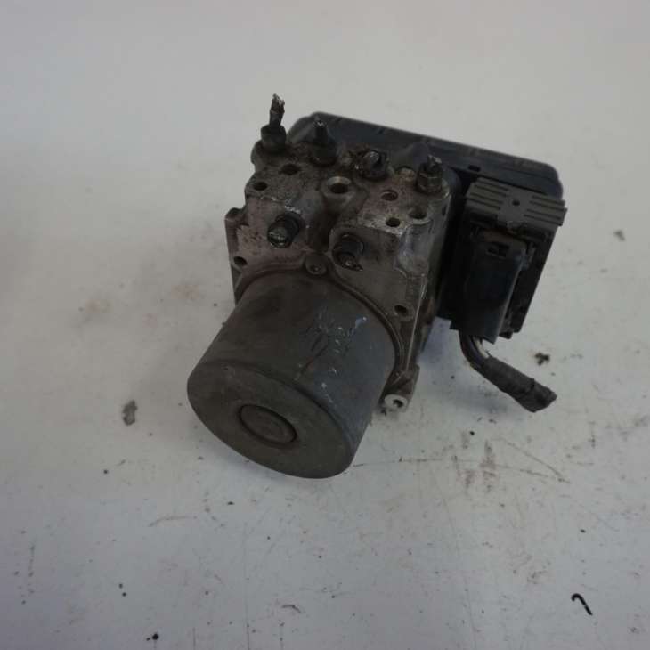 Toyota RAV-4 POMPA HAMULCOWA ABS 44540-42200