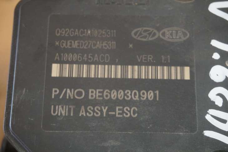 KIA CARENS IV POMPA HAMULCOWA ABS 58910-A4790 - obrazek 3