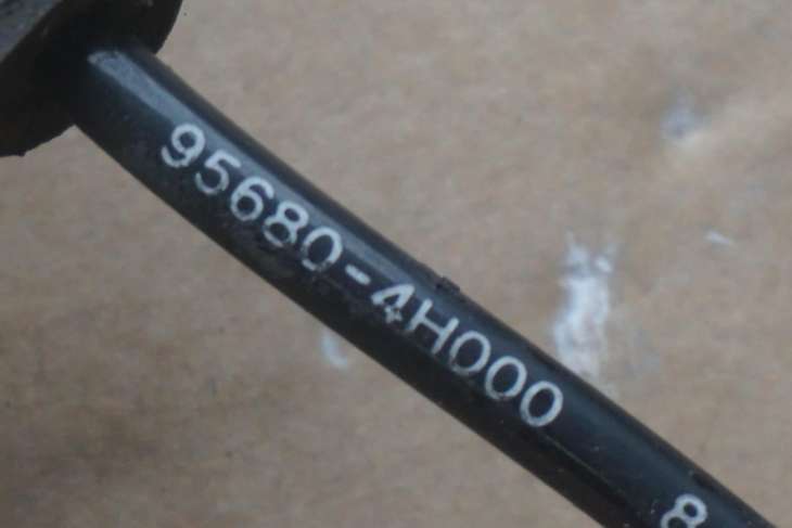 HYUNDAI I800 H1 07-15r 2.5CRDI CZUJNIK ABS PRAWY TYLNY 95680-4H000 - obrazek 2