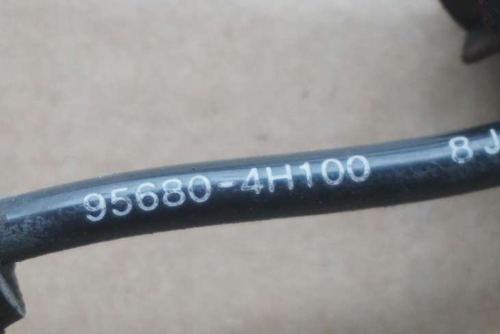 HYUNDAI I800 H1 07-15r 2.5CRDI CZUJNIK ABS LEWY TYLNY 95680-4H100 - obrazek 3