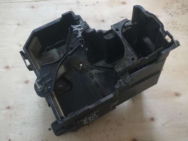 MAZDA 5 CW II PODSTAWA AKUMULATORA BCM456040 LFBL18591