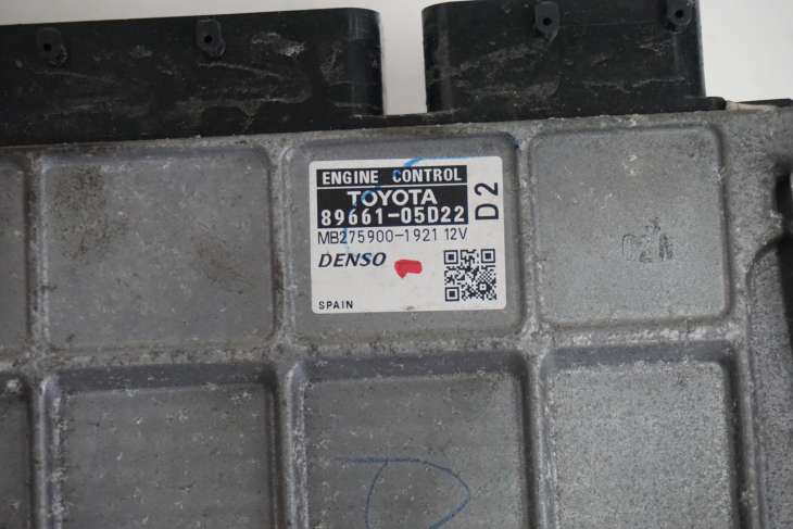 TOYOTA AVENSIS T27 STEROWNIK SILNIKA 89661-05D22 - obrazek 3