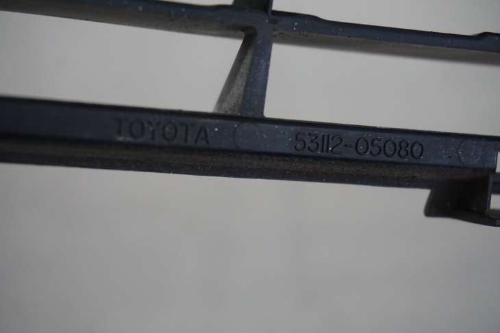 TOYOTA AVENSIS T27 KRATKA ZDERZAKA 53112-05080 - obrazek 7