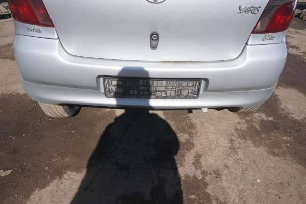 TOYOTA YARIS I 2002R TYLNY ZDERZAK KOLOR 199 SREBNY 5215952031 , 5838152020