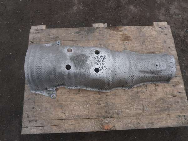 TOYOTA VERSO 2010-2015r OSLONA TERMICZNA 5815102250 ; 581530F020