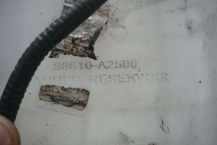 KIA CEED II JD LIFT ZBIORNIK PŁYNU SPRYSKIWACZY 98610-A2500 98510-2J500 - obrazek 4