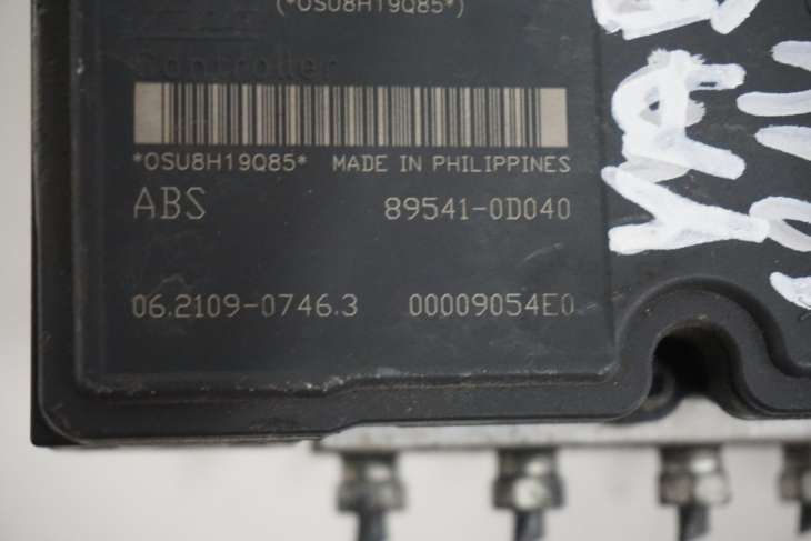 TOYOTA YARIS II POMPA HAMULCOWA STEROWNIK ABS 44510-0D031 - obrazek 4