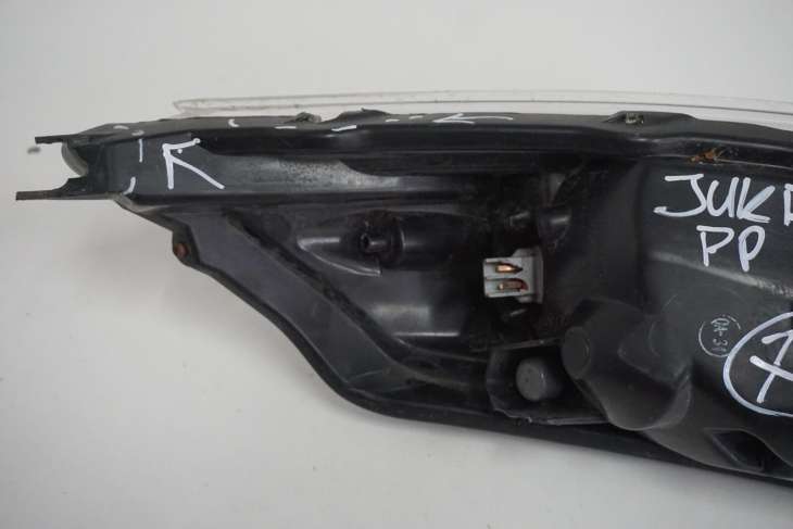 NISSAN JUKE F15 I LAMPA PRZEDNIA PRAWA - obrazek 8