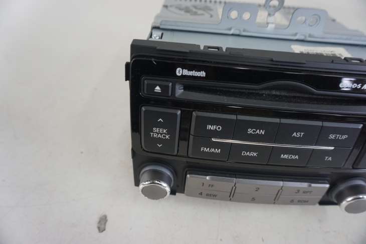 HYUNDAI i20 I LIFT RADIOODWARZACZ CD 96121-1J252 - obrazek 3