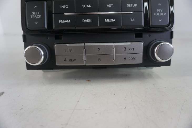 HYUNDAI i20 I LIFT RADIOODWARZACZ CD 96121-1J252 - obrazek 5