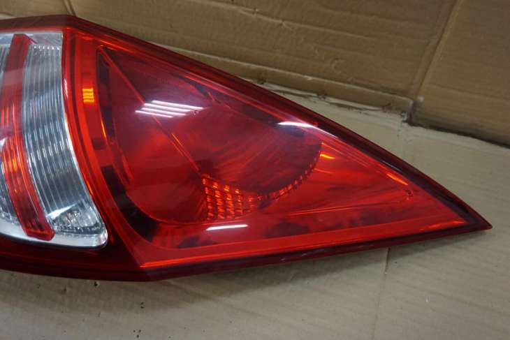 HYUNDAI I30 I FD PRAWA TYLNA LAMPA 924022R000 2007-2012R nr.346 / J - obrazek 3
