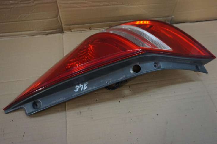 HYUNDAI I30 I FD PRAWA TYLNA LAMPA 924022R000 2007-2012R nr.346 / J - obrazek 4