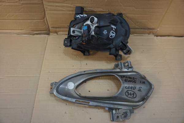KIA CEED II 2012-2015R LEWA ZAŚLEPKA RAMKA HALOGENU 86563A2005 HALOGEN 92201A2000 - obrazek 5