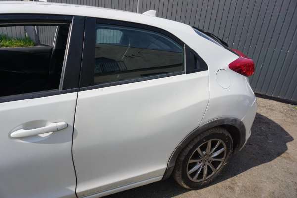 HONDA CIVIC IX 2.2DIESEL - obrazek 14
