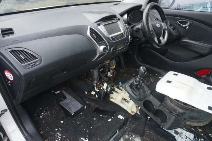 HYUNDAI IX35 1.7CRDI - obrazek 16