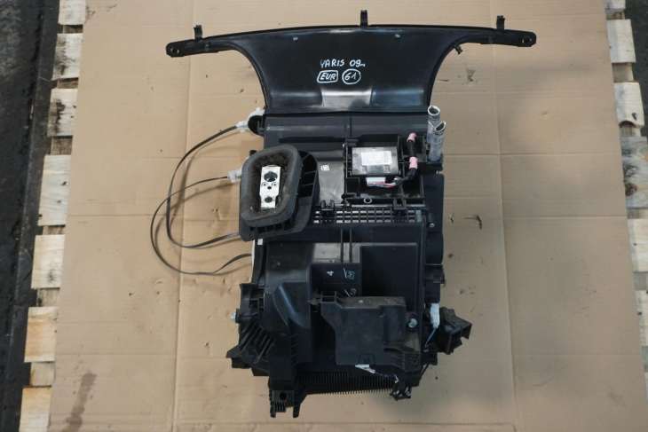 TOYOTA YARIS II NAGRZEWNICA 87050-0d030 89780-0d011