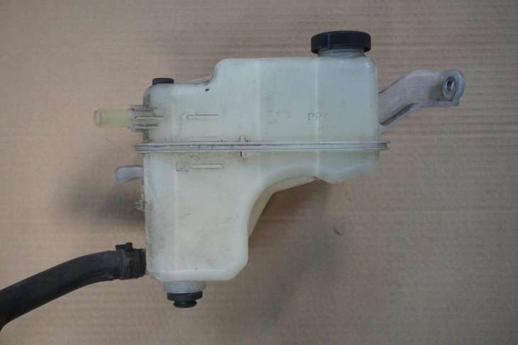 TOYOTA VERSO ZBIORNICZEK PŁYNU 16480-26030 - obrazek 2