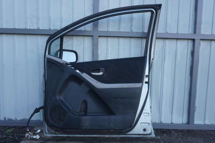 TOYOTA YARIS II DRZWI PRAWE PRZEDNIE 1F8 670010D170 nr.21 - obrazek 10