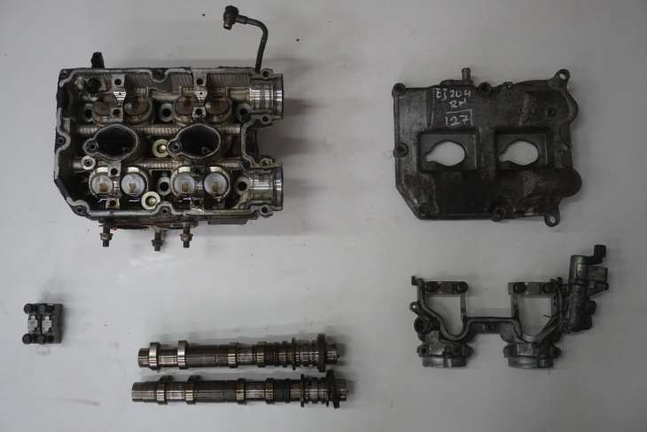 Subaru Impreza Forester Legacy PRAWA Głowica WALEK Ej204 11039AB830 ; 13031AA562 ; 13034AA562