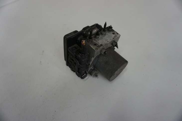 NISSAN NOTE E11 POMPA HAMULCOWA ABS 47660-9U200 476609U200