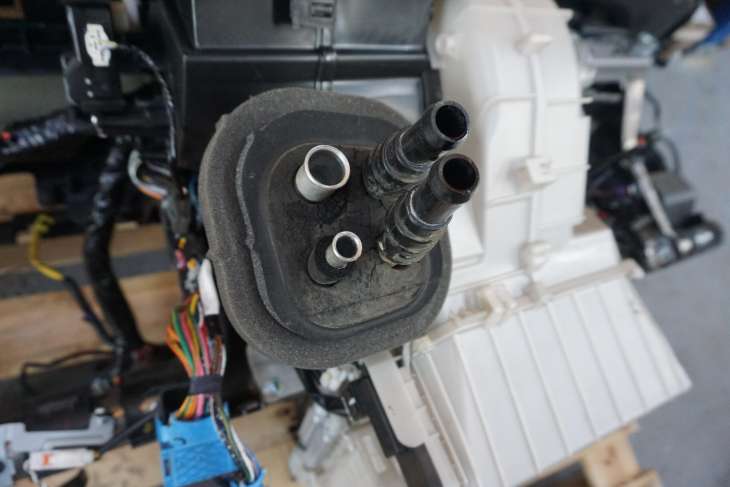 MAZDA 3 BK KONSOLA NAGRZEWNICA 861000-0990 - obrazek 11
