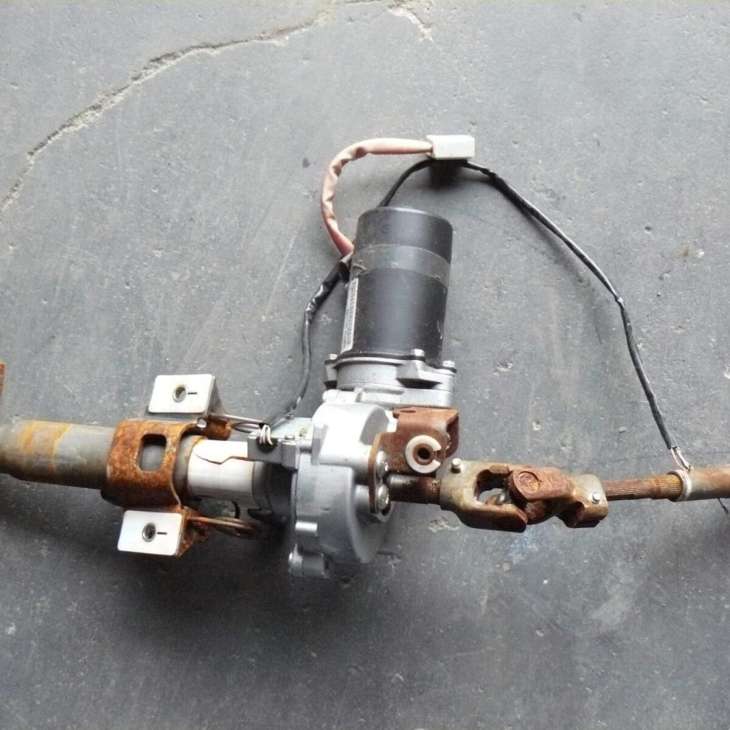 Toyota Avensis 2004r Silniczek Wspomagania 45200-05230