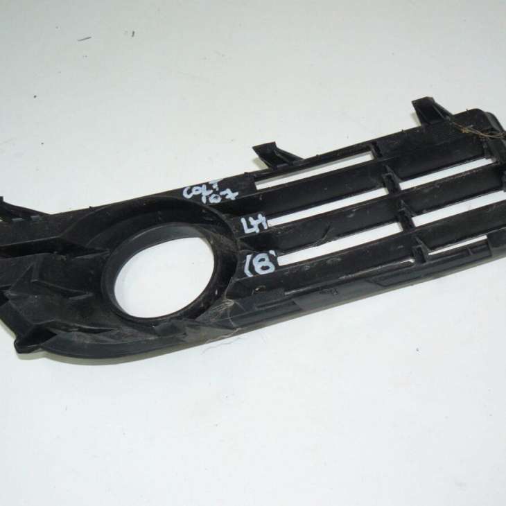 Mitsubishi Colt Cz 2005 2007r Halogen Ramka Lewa