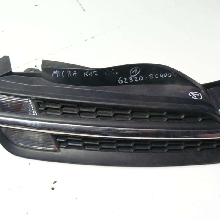 Nissan Micra K12 Atrapa Grill Zaślepka 62320-Bc400
