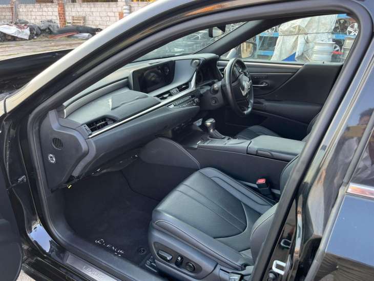 LEXUS ES 300H Z10 - obrazek 11