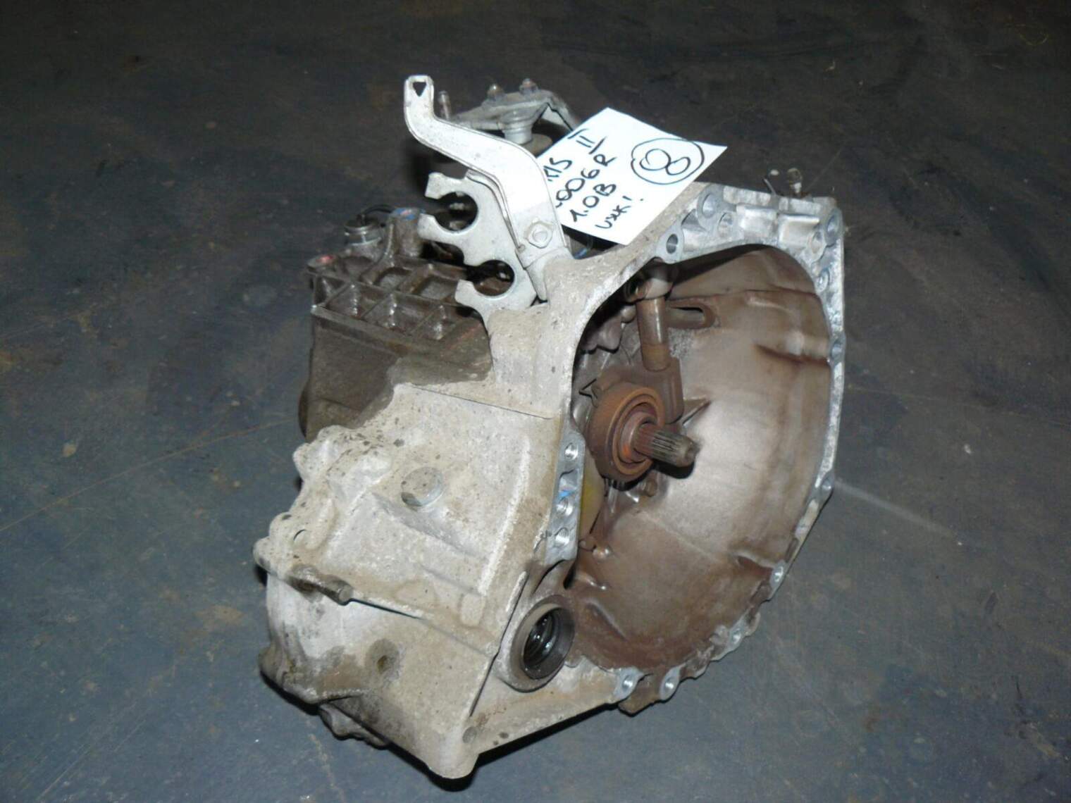 Toyota Yaris II 2006r 1.0b Skrzynia Biegów NR.8 - obrazek 2