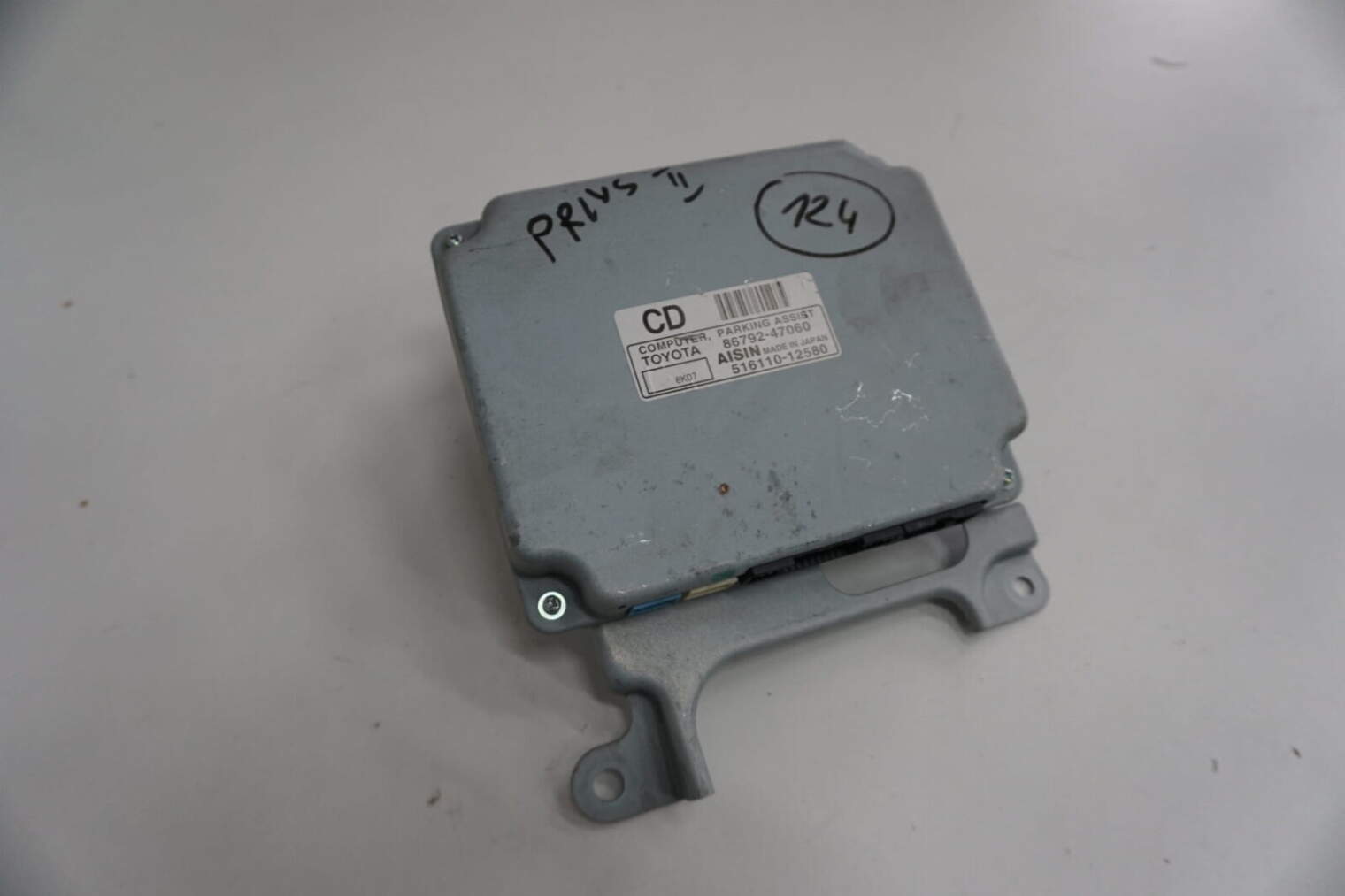 Toyota Prius II Sterownik Parkowania 86792-47060 Nr.