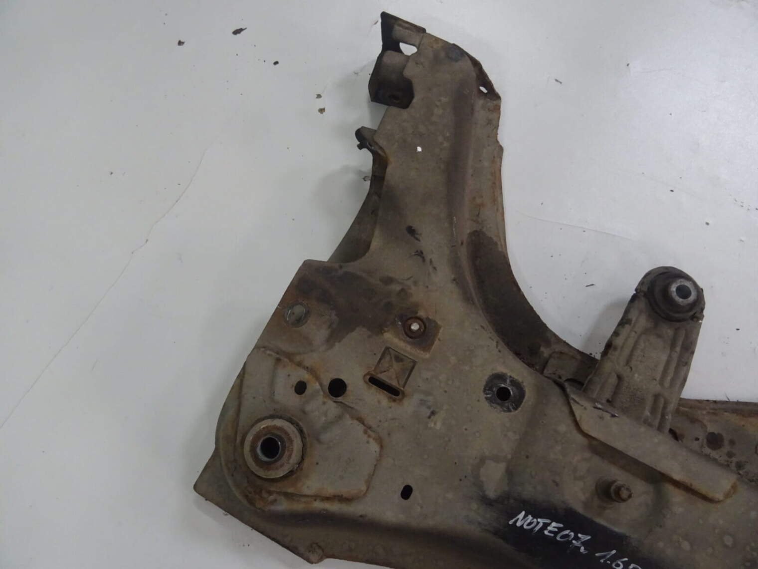 Nissan Note E11 Belka Zawieszenia Przedniego Sanki Wanna - obrazek 2