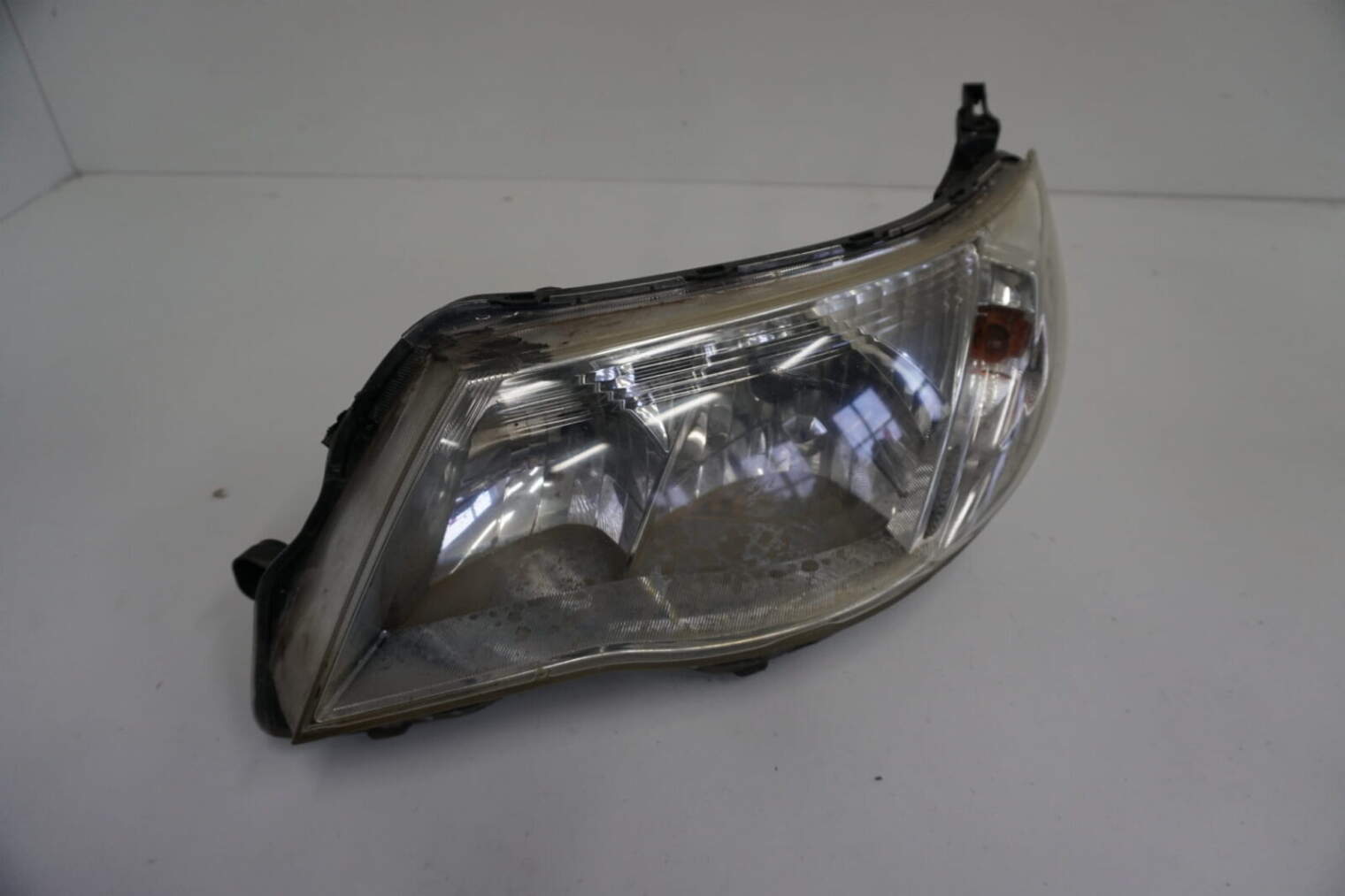 Subaru Forester Sh III Lampa Lewa Przednia Europa Nr.45