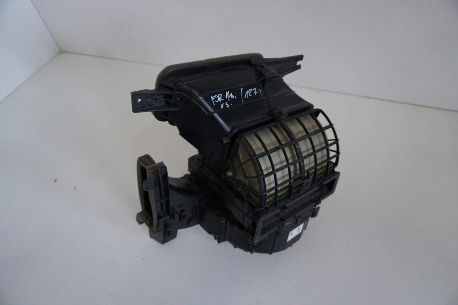 Subaru Forester Sj Wentylator Nagrzewnicy 72210fj030
