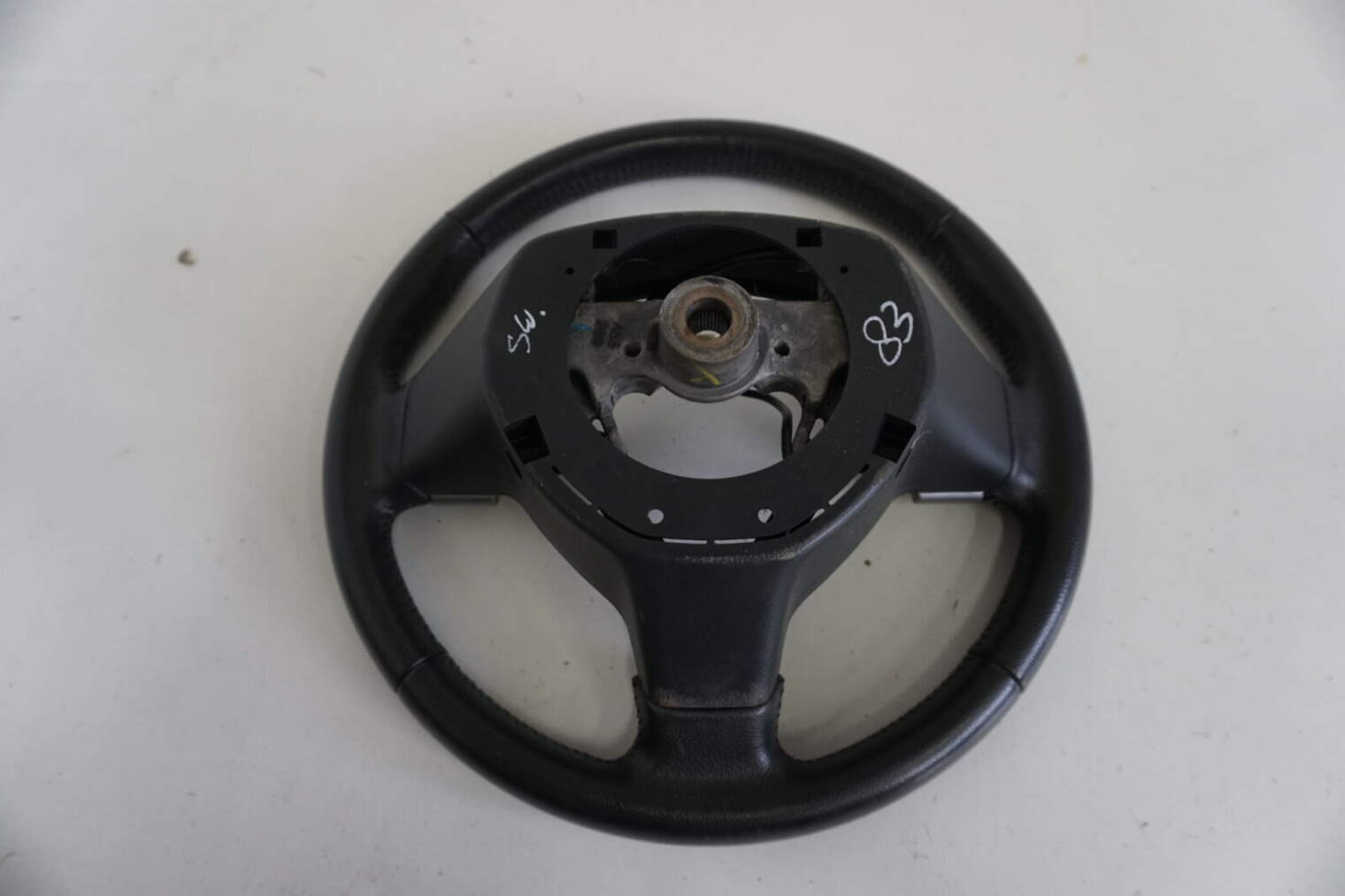 Suzuki Swift Mk6 III Kierownica Skóra Nr.83 - obrazek 3