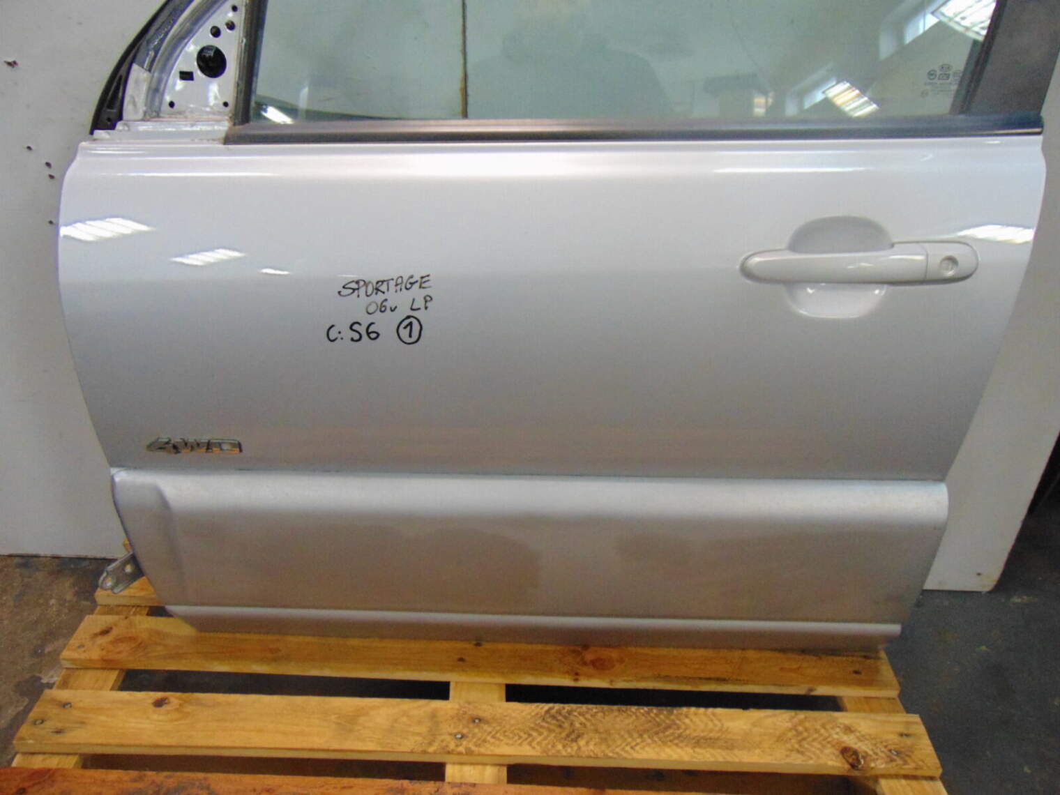 Kia Sportage Drzwi Lewe Przednie S6 Nr.1 - obrazek 2