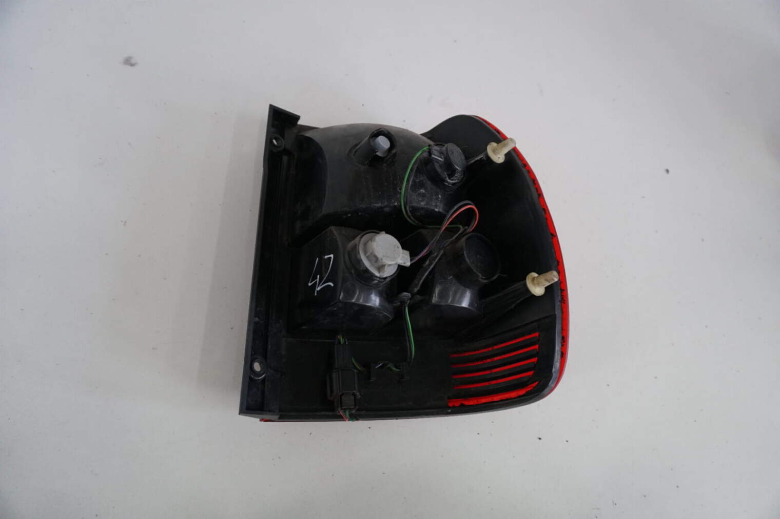 Mitsubishi Pajero Pinin Lampa Lewa Tylna Mr416091 - obrazek 2