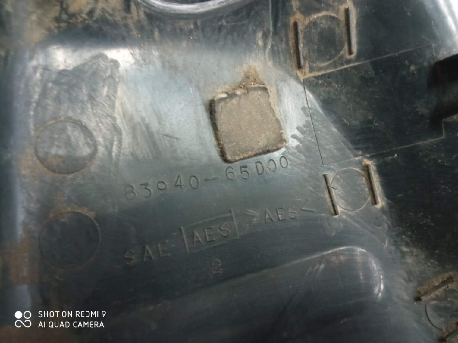 Suzuki Grand VItara I Zaślepka Zawiasu Klapy Tył 83940-65d00 - obrazek 3